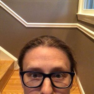 Meet your Posher, Anne marie